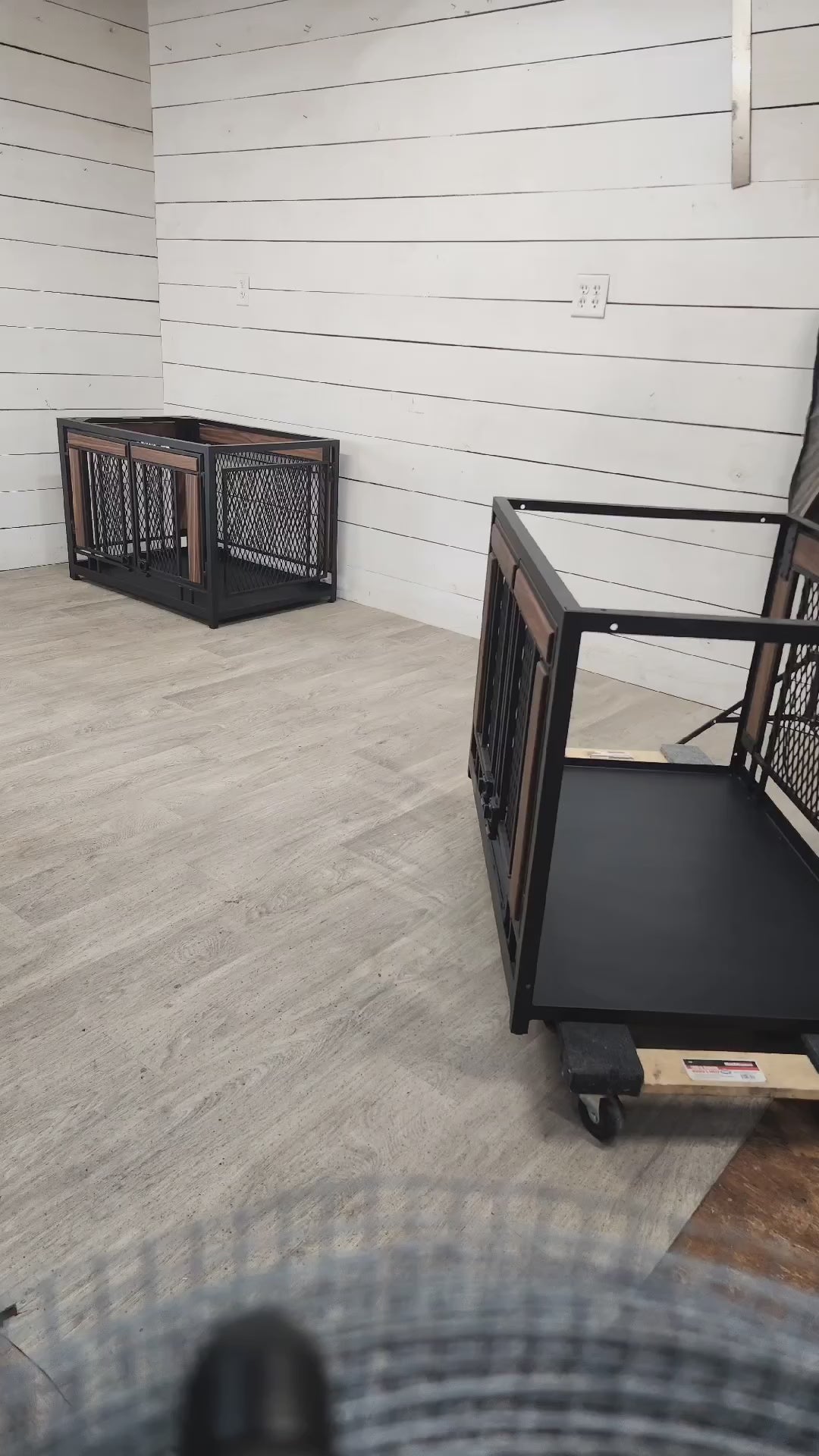 Finnian Triple Large Dog Kennel | Industrial Modern Design with